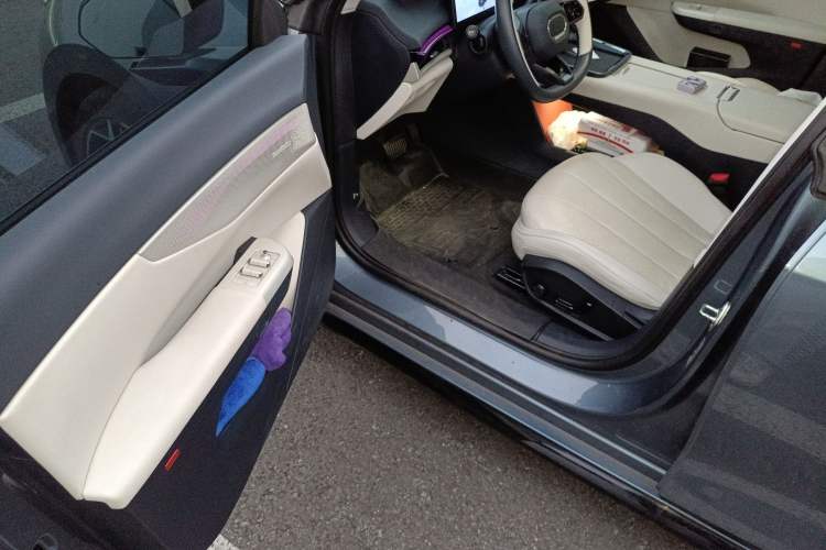 Used Lynk & Co 07 2024 EM-P 126 Long-Range Ultra