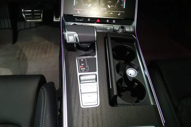 Used Audi A6L 2025 Restyled 45 TFSI quattro Prestige Dynamic Edition