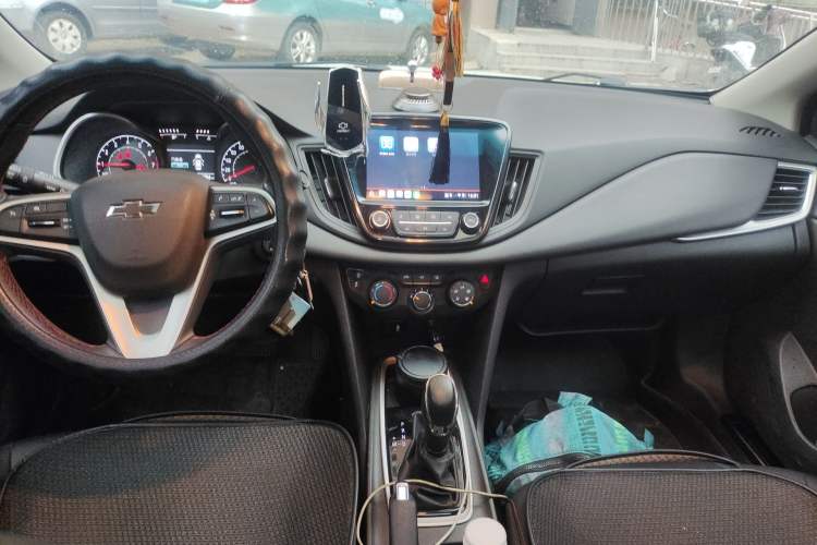 Used Chevrolet Monza 2020 Light Hybrid Redline 320T Dual-Clutch Thrilling Edition
