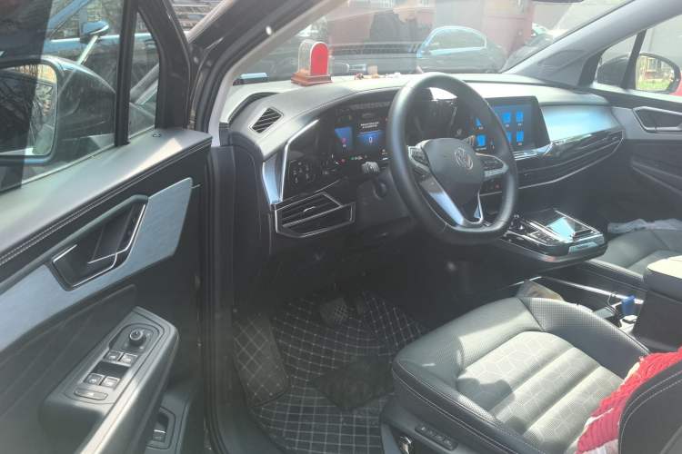 Used Volkswagen Talagon 2024 380TSI All-Wheel Drive Luxury Prestige Pro 6-Seater Driver Seat