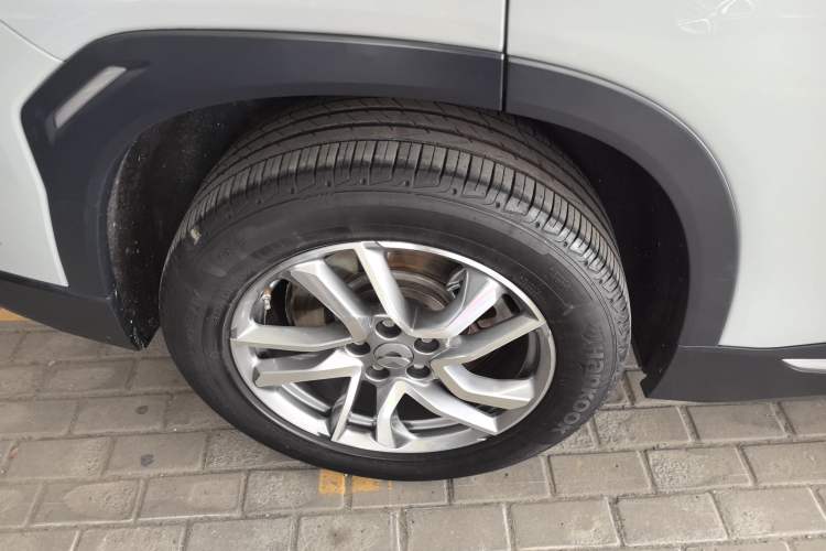 Used Nio EC6 2020 430 km Sport Version Right Rear Wheel Hub