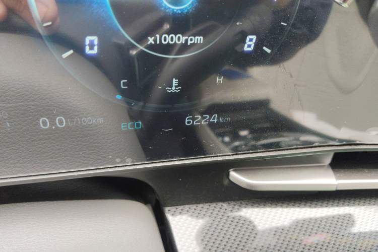 Used Kia Sportage (Chinese Domestic Model) 2023 1.5T Two-Wheel Drive Luxury Edition
