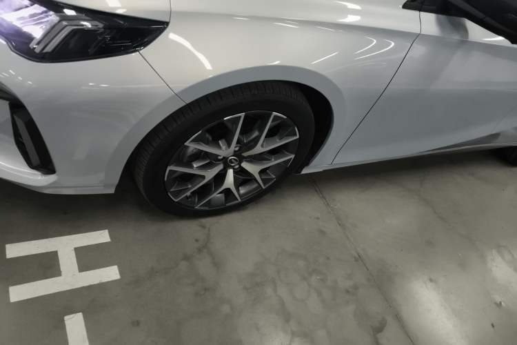 Used GAC Trumpchi EMPOW 2023 Shadow Leopard H Smart Hybrid Edition
