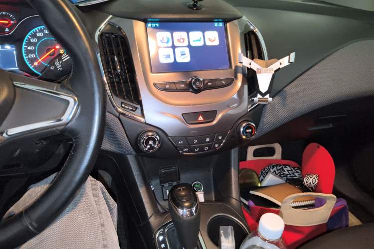 Used Chevrolet Cruze 2017 1.5L Automatic Pioneer Sunroof Edition