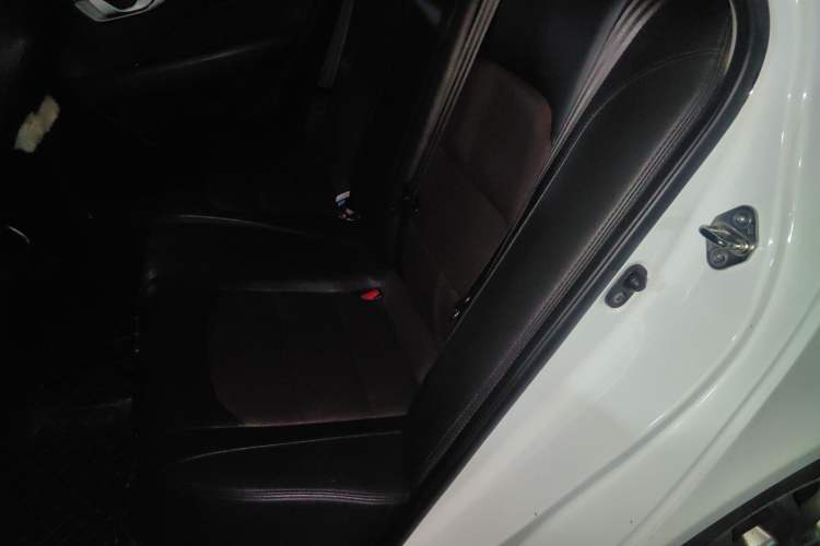 Used Geely Auto Vision 2018 1.5L Automatic Happiness Edition Left Rear Seat