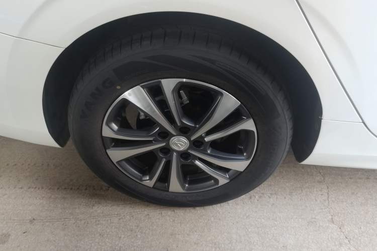 Used CHANGAN Eado 2023 Changan Edition PLUS Blue Whale NE 1.4T GDI DCT Prestige Version