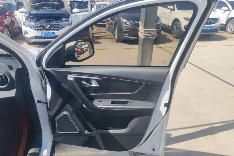 Used Bestune X40 2018 Internet Celebrity Edition 1.6L Manual Luxury Version
