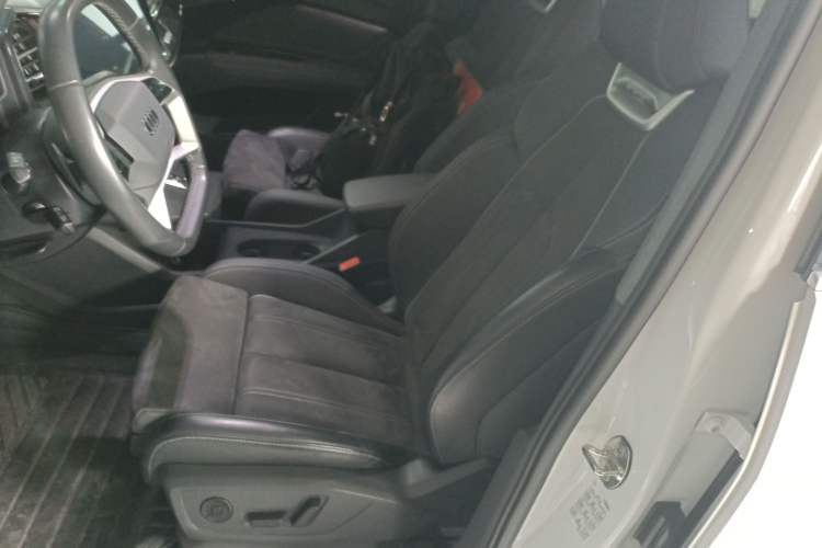 Used Audi Q4 e-tron 2023 50 e-tron quattro Visionary Edition