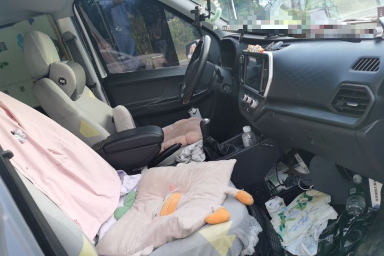 Used CHANGAN KAICHENG Ruixing M60 2023 1.5L GDI Comfort-Class Passenger Vehicle 6/7 Seats Left Rear Seat