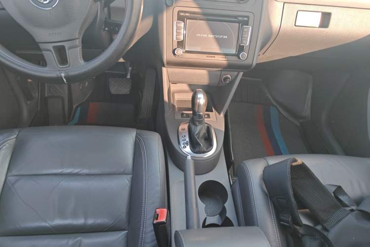 Used Volkswagen Touran 2014 1.4T DSG 30th Anniversary Edition
