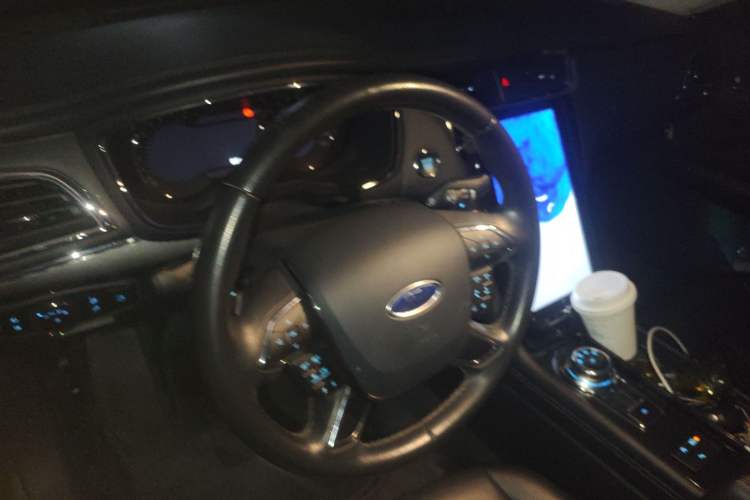 Used Ford Taurus 2019 EcoBoost 245 Premium Edition
