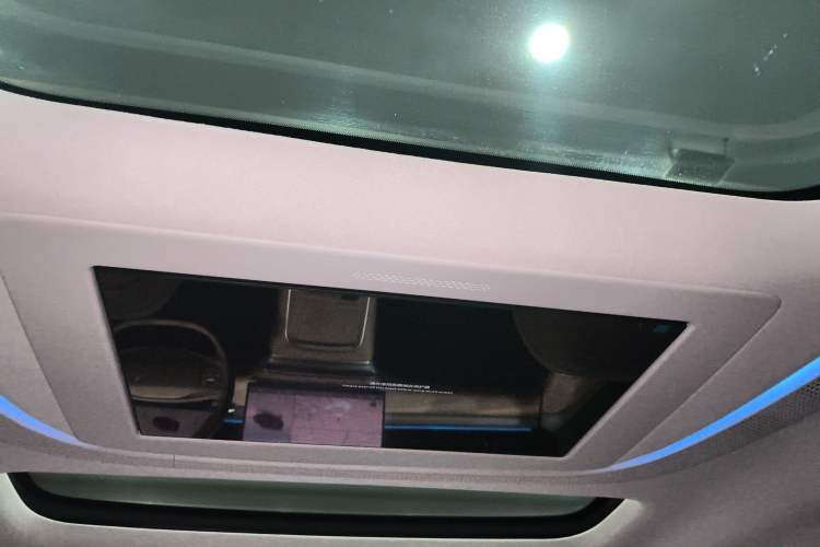 Used XPeng X9 2024 640 All-Wheel Drive High-Performance Max
