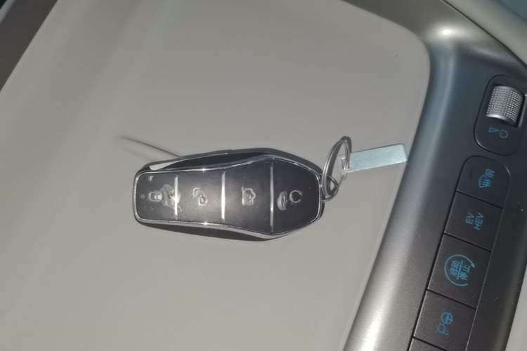 Used BYD Sealion 06 New Energy 2025 DM-i High-Trim Model Vehicle Key