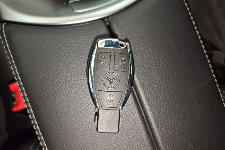 Used Mercedes-Benz GLC Coupe 2019 GLC 260 4MATIC Coupe SUV
