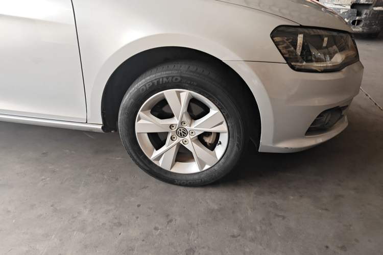 Used Volkswagen Bora 2013 1.6L Manual Comfort Model
