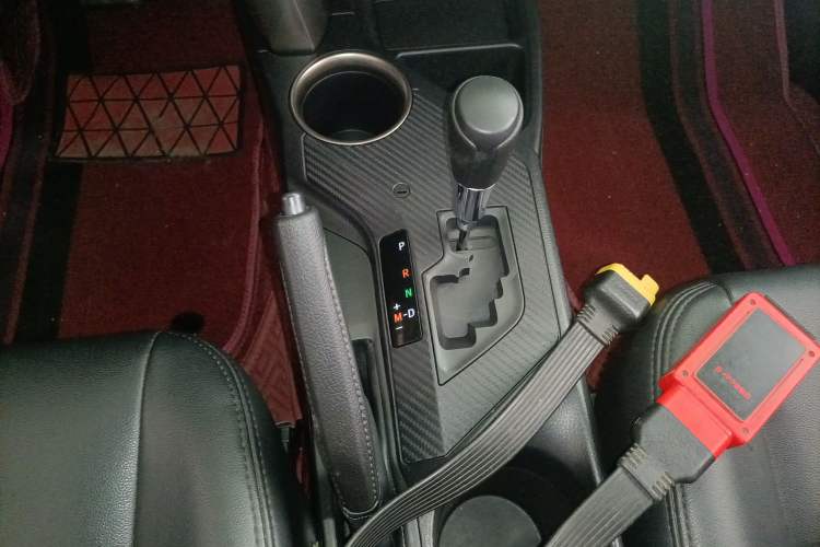 Used Toyota RAV4 2013 2.0L CVT Two-Wheel Drive Urban Edition