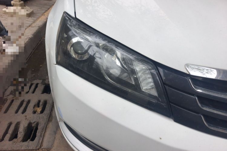 Used Geely Auto Emgrand 2014 Sedan 1.5L Manual Elite Model Right Front Headlight