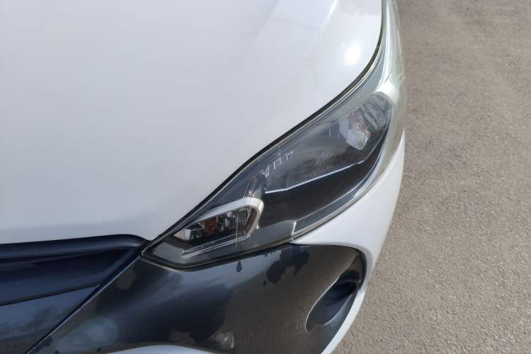 Used Toyota YARiS L Zhi Xuan 2016 Revised 1.5E CVT Charming Edition Left Front Headlight