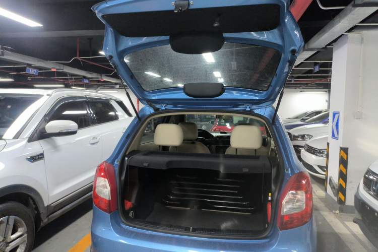 Used Skoda Fabia 2014 1.4L Manual Crystal Edition