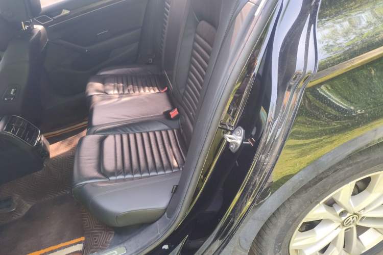 Used Volkswagen Magotan 2018 Facelift 330TSI DSG Luxury Model
