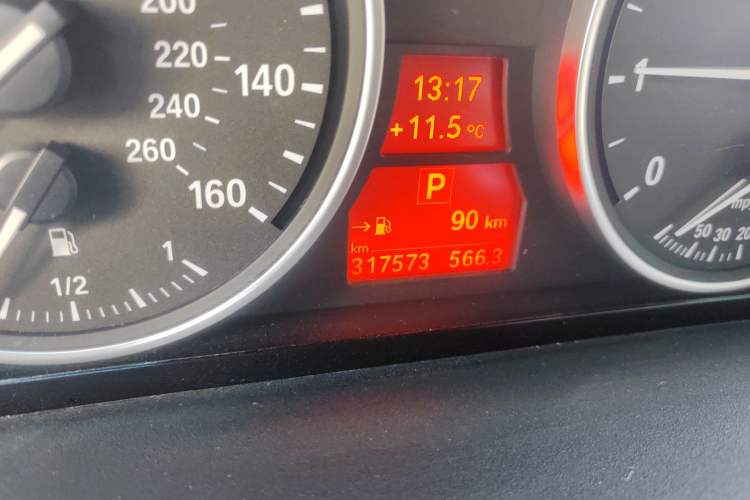 Used BMW X5 2011 xDrive35i Luxury Edition
