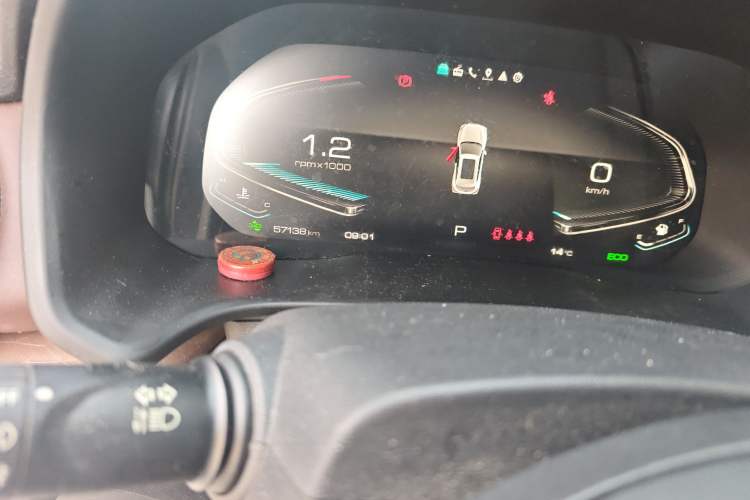 Used Wey VV5 2020 1.5T Two-Wheel Drive Smart Pioneer Odometer Close Up