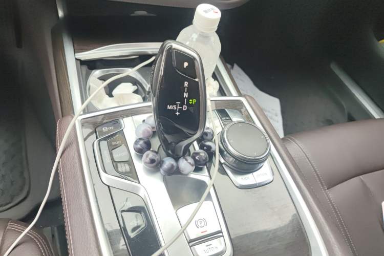 Used BMW 7 Series 2017 730Li Leading Model Gear Lever