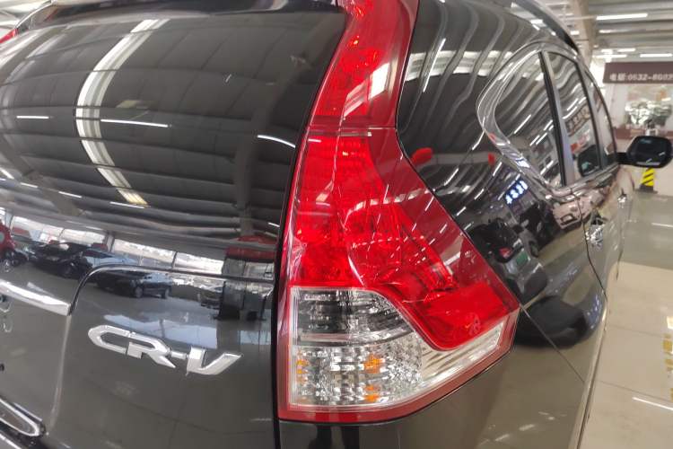 Used Honda CR-V 2013 2.4L two-wheel drive luxury version
