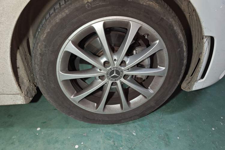 Used Mercedes-Benz A-Class 2020 Restyled A 200 L Sport Sedan Fashion Version