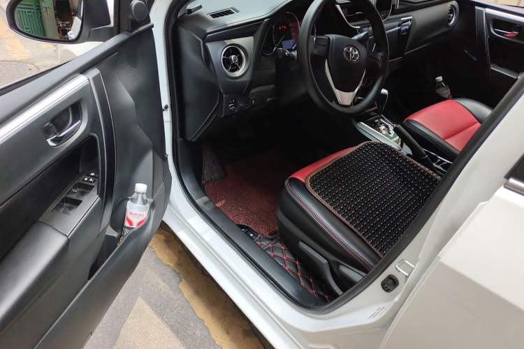 Used Toyota Corolla 2018 1.2T S-CVT GL Smart Enjoyment Version Driver Seat