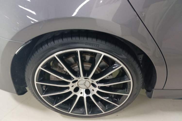 Used Mercedes-Benz A-AMG 2023 AMG A 35 L 4MATIC
