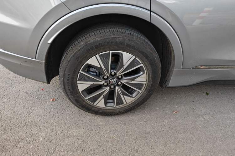 Used Buick E5 2023 Pioneer Edition
