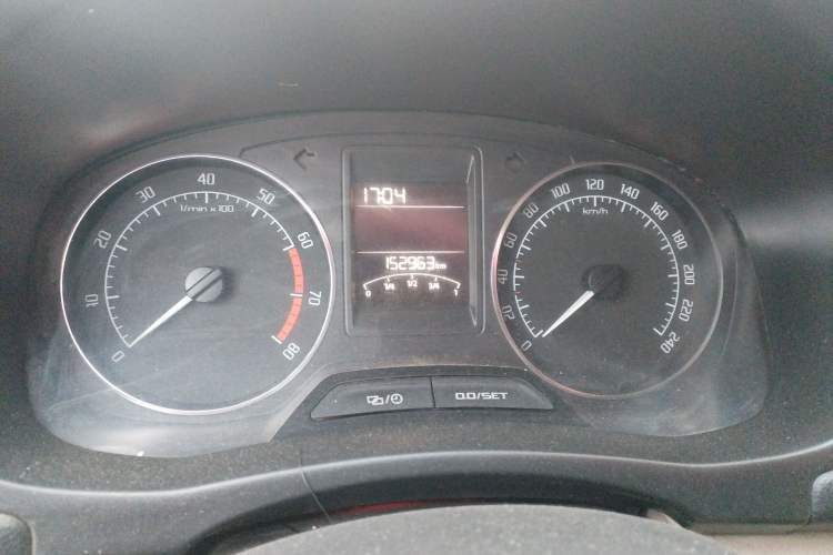 Used Skoda Fabia 2014 1.6L Scout