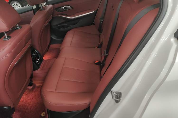 Used BMW 3 Series 2024 320Li M Sport Package Left Rear Seat