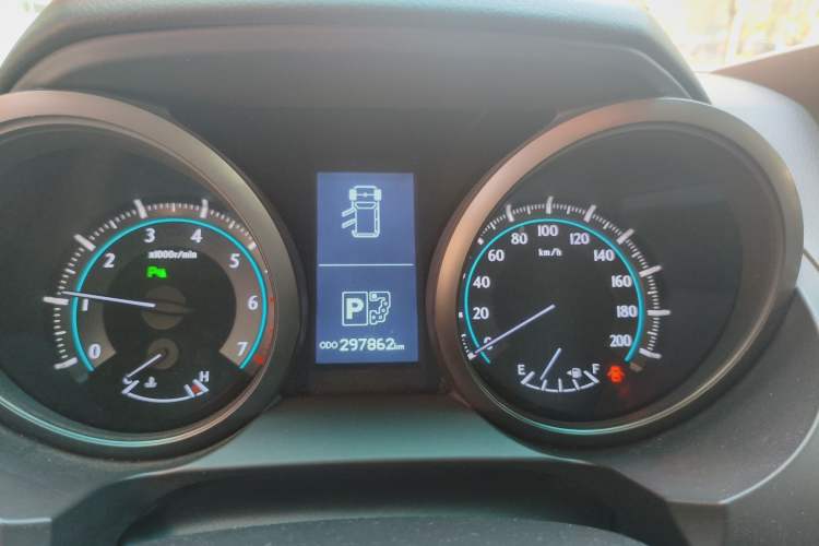 Used Toyota Prado 2010 4.0L Automatic TX-L NAVI