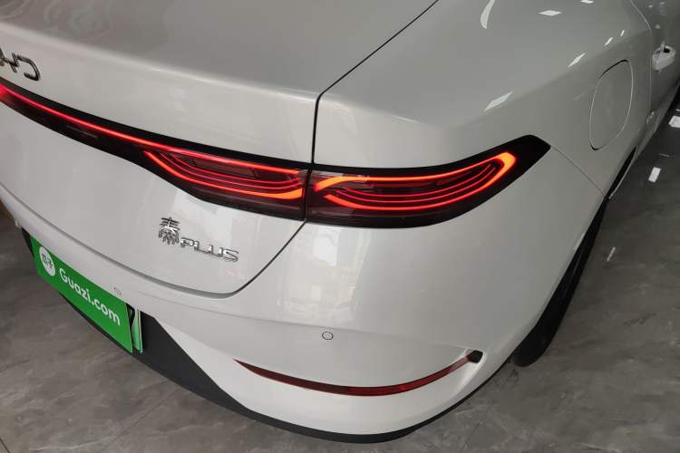 Used BYD Qin PLUS 2025 DM-i Smart Drive 55KM Leading Model