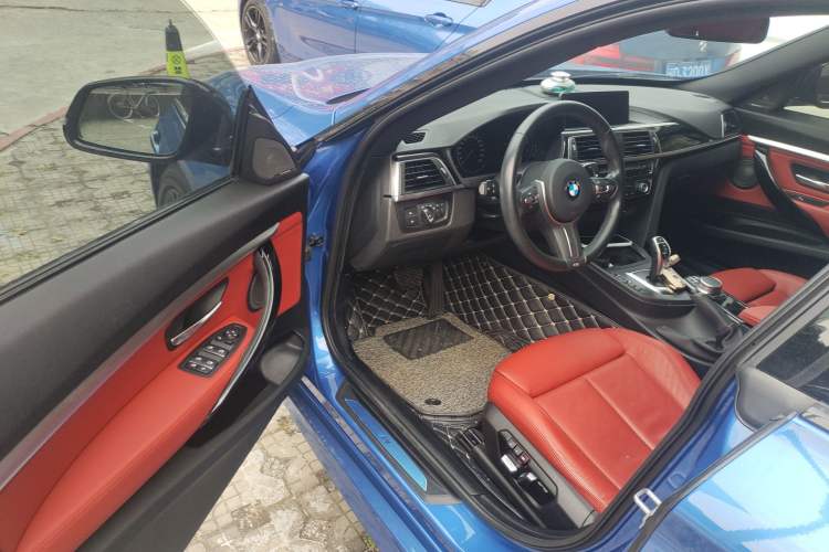 Used BMW 3 Series GT 2020 320i M Sport Night Edition
