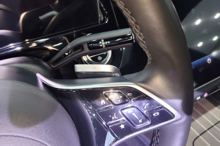 Used Mercedes-Benz E-Class 2024 E 300 L Luxury Model
