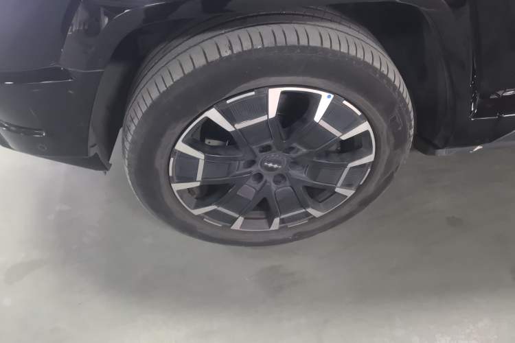 Used Formula Leopard Leopard 8 2025 Smart & Brave Flagship Edition 7 Seats