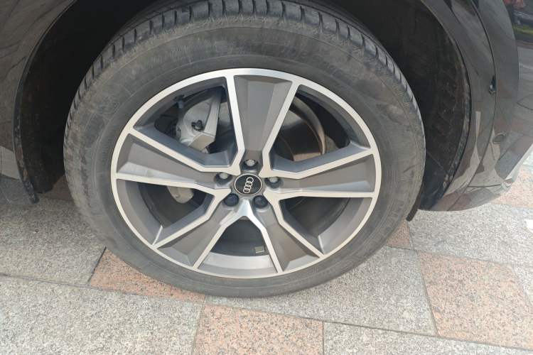 Used Audi Q5L 2022 45T Luxury Dynamic Model