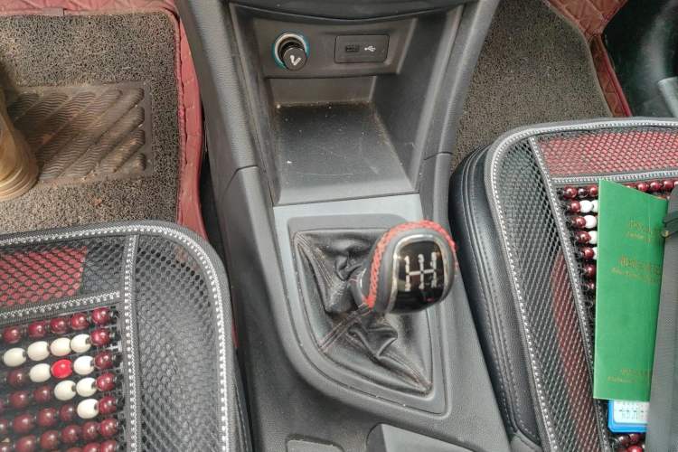 Used Chery Arrizo 5 2017 1.5L Manual Lingchao Edition Gear Lever