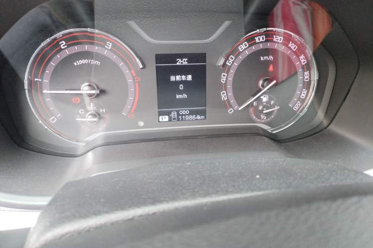 Used SAIC MAXUS T70 2021 2.0T Diesel Automatic 4x4 Elite Edition Standard Cab High Ground Clearance
