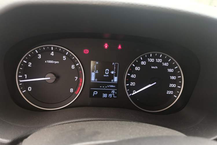 Used Hyundai ix25 2015 1.6L Automatic Two-Wheel Drive Smart GLS Trim