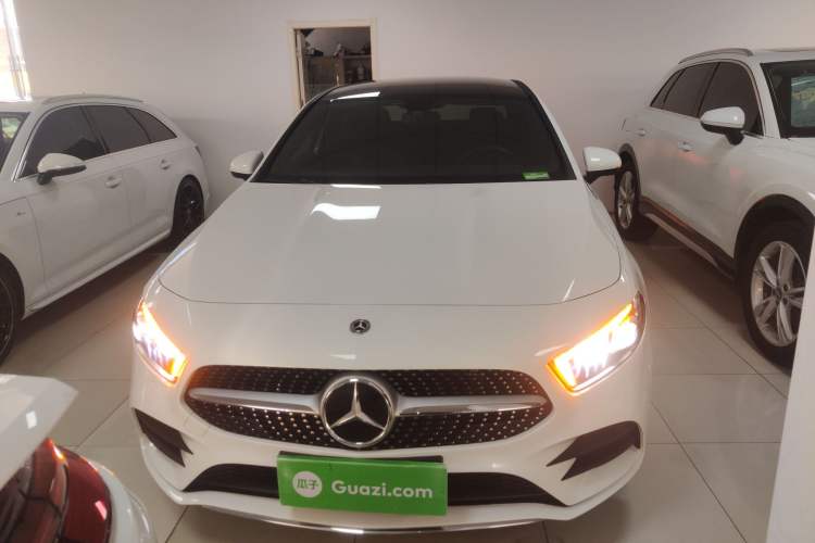 Used Mercedes-Benz A-Class 2022 Restyled A 200 L Sport Sedan Fashion Version Front