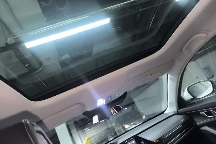 Used CHANGAN UNI-K iDD 2022 Blue Whale iDD 130km 1.5T Prestige Model Headliner