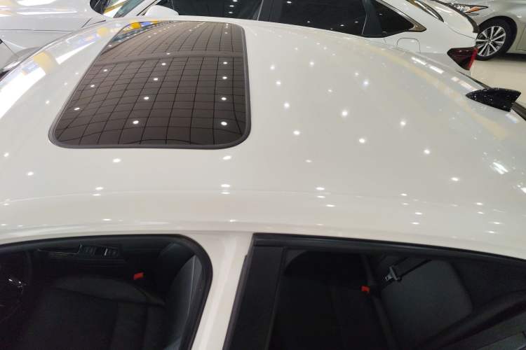 Used Honda Civic 2022 240TURBO CVT Dynamic Edition Roof