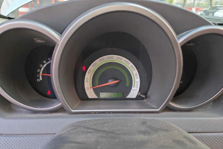 Used Chevrolet Lova 2010 1.4 AT Fashion Edition