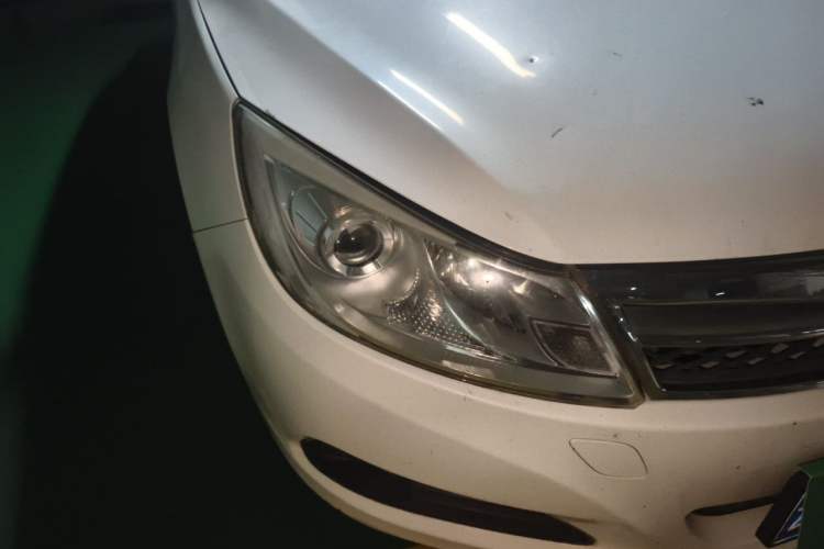 Used BYD Surui 2013 1.5L Manual Luxury Model

