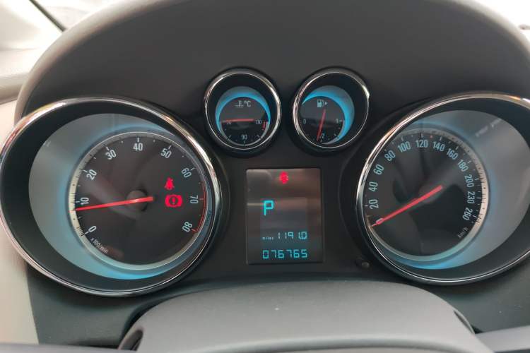 Used Buick GT 2010 XT 1.6L Automatic Fashion Edition