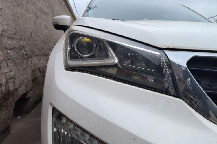 Used Changan CS15 2016 1.5L Automatic Fashion Edition